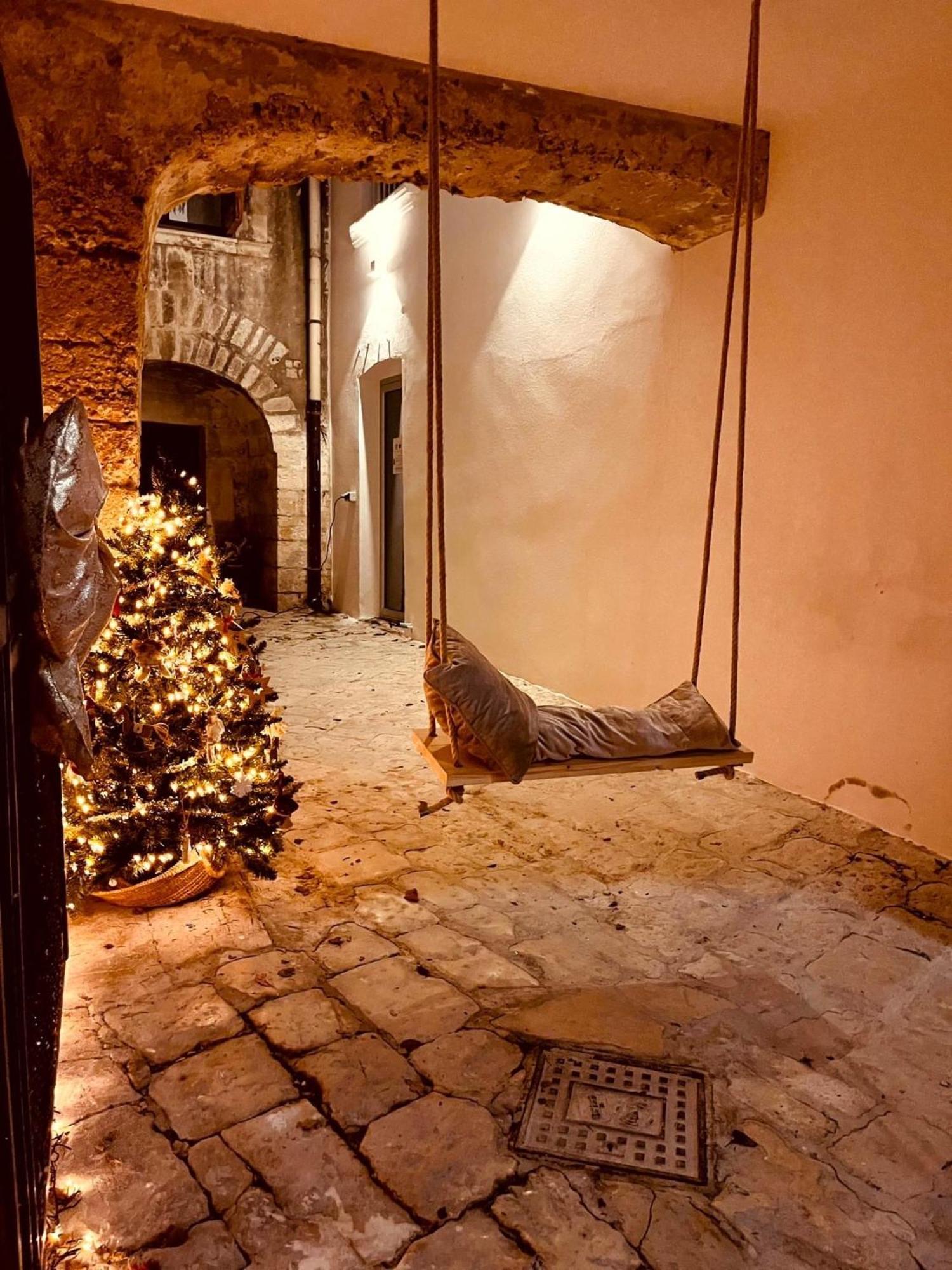 Hydria Guest House Art Gallery Acquaviva delle Fonti Exteriör bild